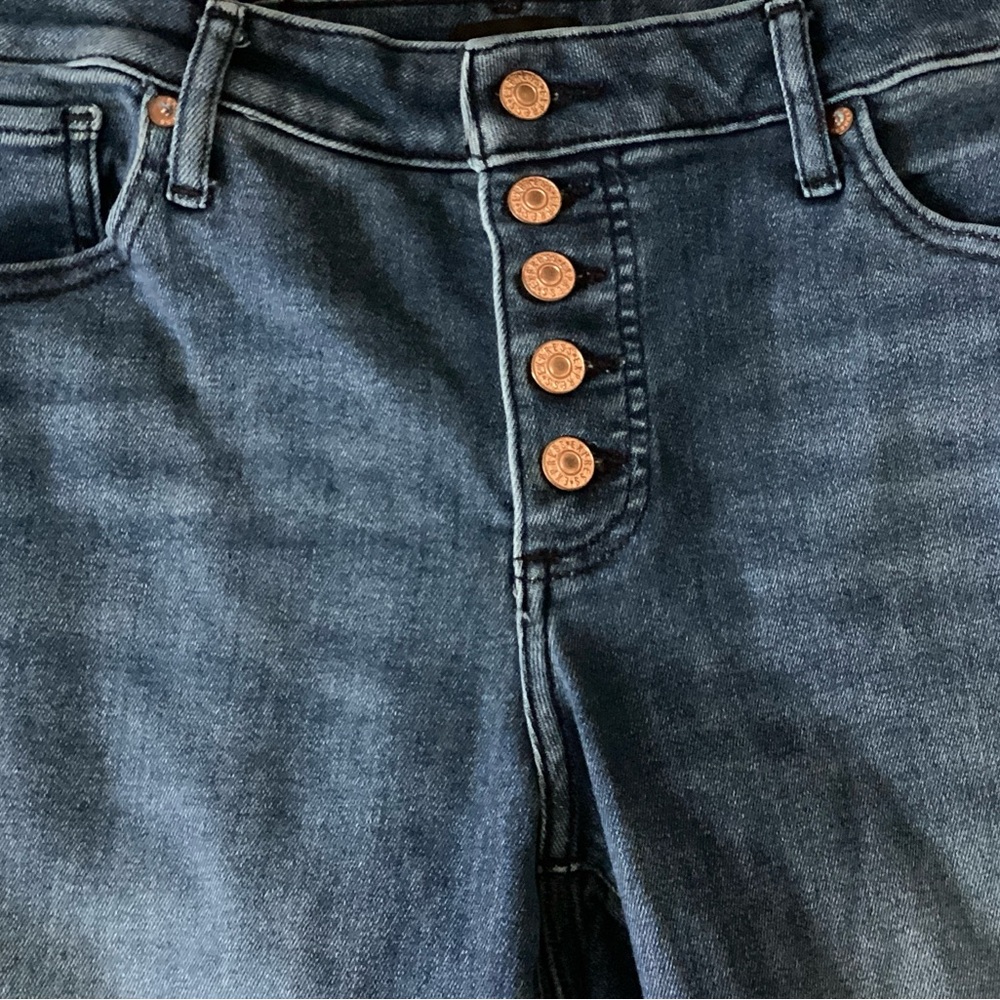 Express Ladies Blue Jean Denim Mid-Rise Curvy Skinny Stretch Button Fly 12R - Picture 2 of 9